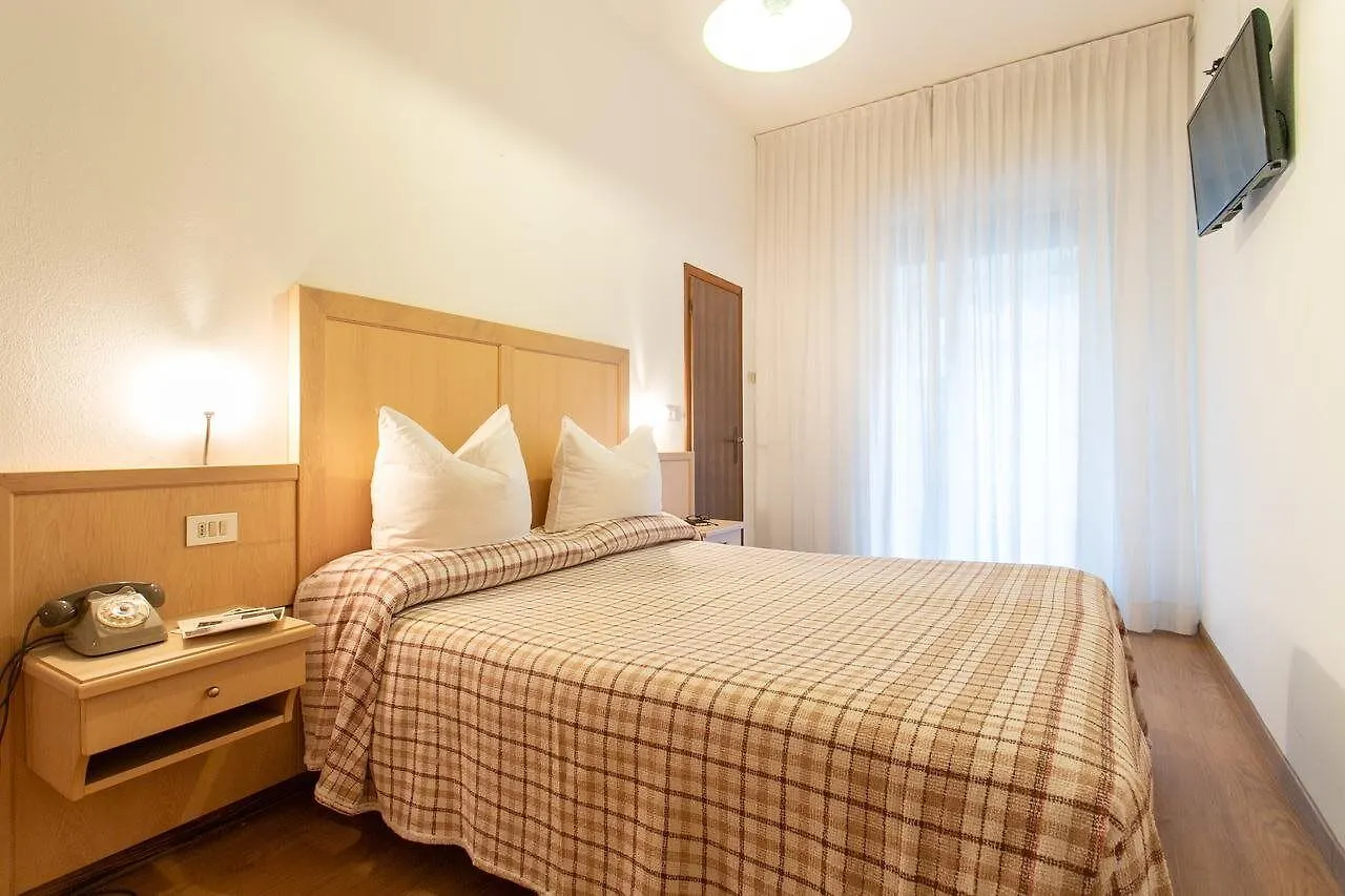 Hotel Venezia E La Villetta Lido di Jesolo 3*,  İtalya